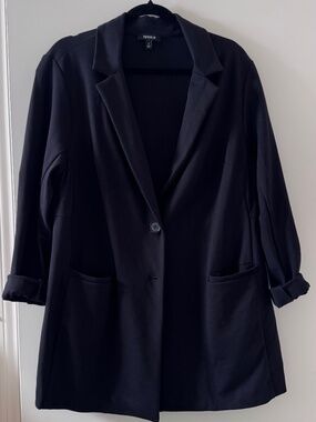 Torrid Black Blazer Size 2 Plus Two Button Career Jacket Stretch